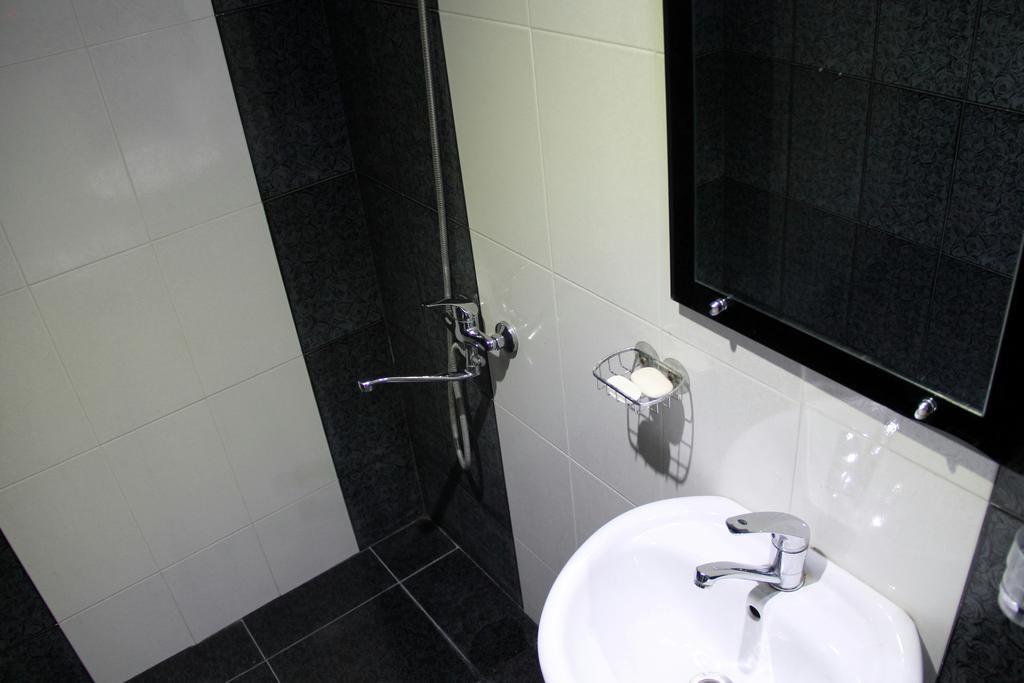 Guesthouse Levani Gori Chambre photo